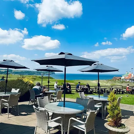 Мини-отель The White House Inn - Whitby