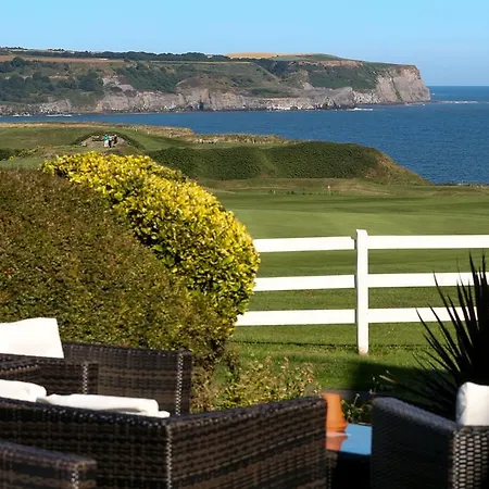 The White House Inn - Whitby 4* Уитби