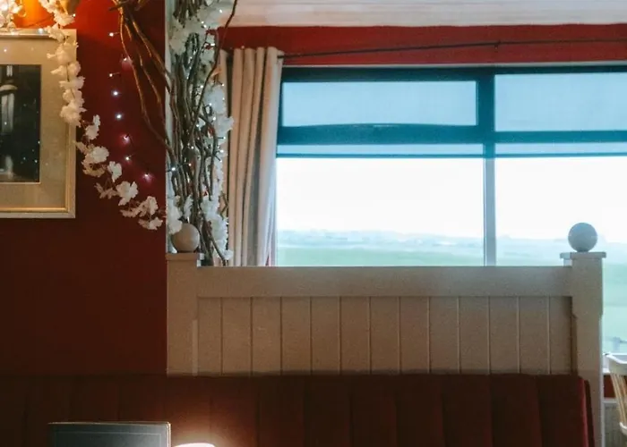 The White House Inn - Whitby Inn Whitby