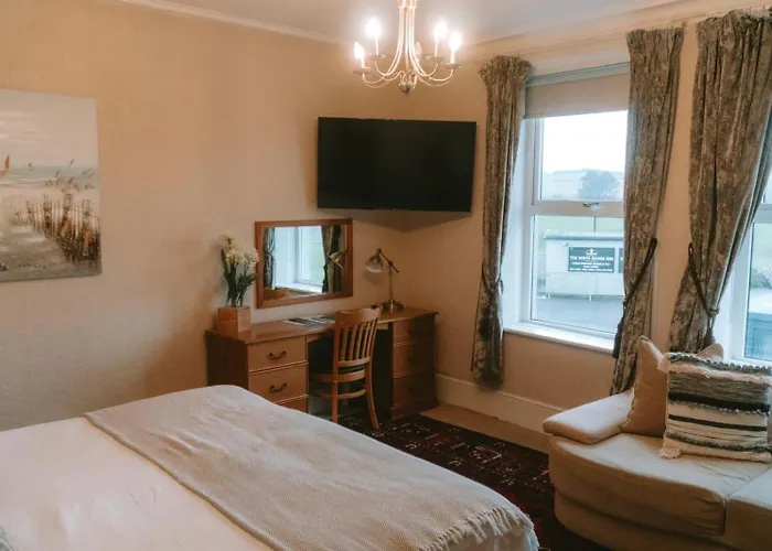 The White House Inn - Whitby 4* Whitby