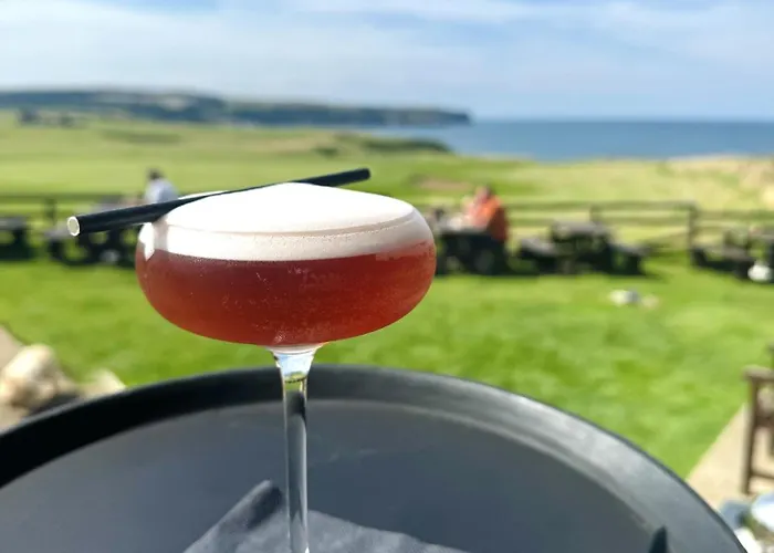 The White House Inn - Whitby 4* Whitby