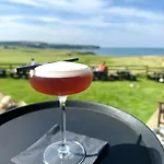 The White House - 4* Whitby